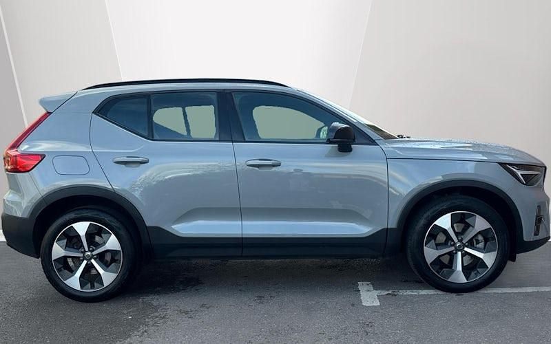 Usado Volvo XC40 Plus 197 HP (144 kW) 2026 SUV