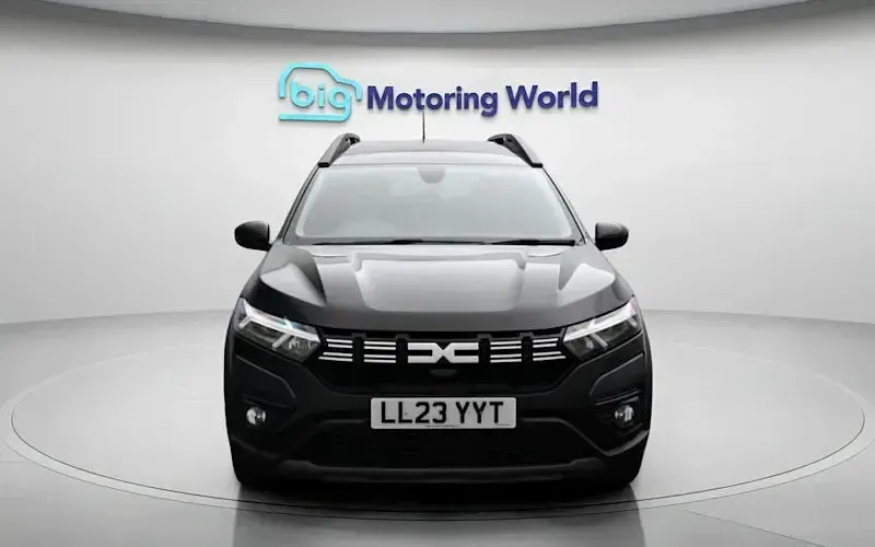 Used Dacia Jogger Expression 110 HP (80 kW) 2025 MPV