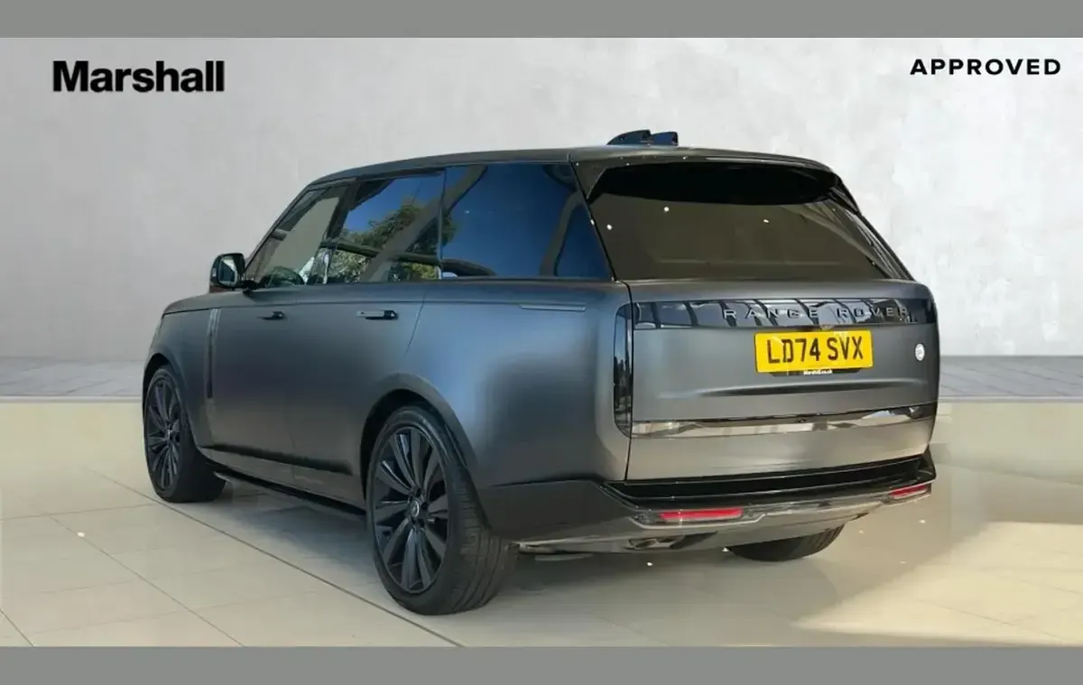 Used Land Rover Range Rover 606 HP (445 kW) 2024 Grey SUV
