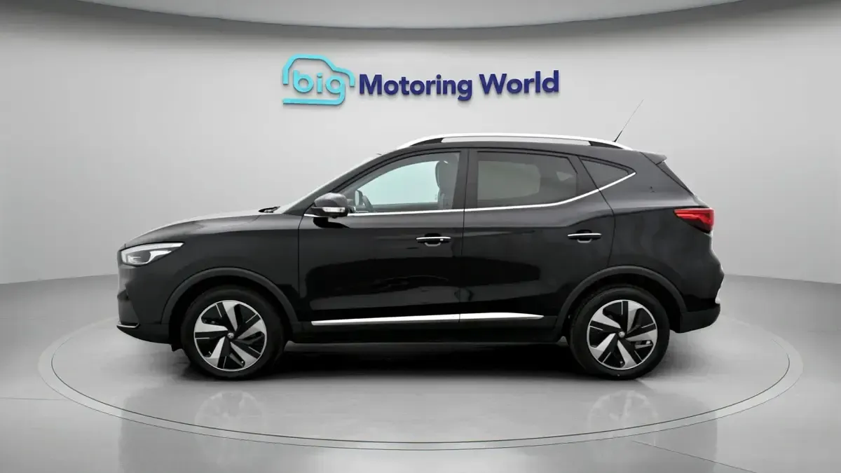 Used MG ZS Trophy 114 kW (156 HP) 2023 Black SUV