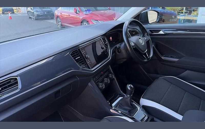 Used VW T-Roc SEL 147 HP (108 kW) 2019 Grey SUV