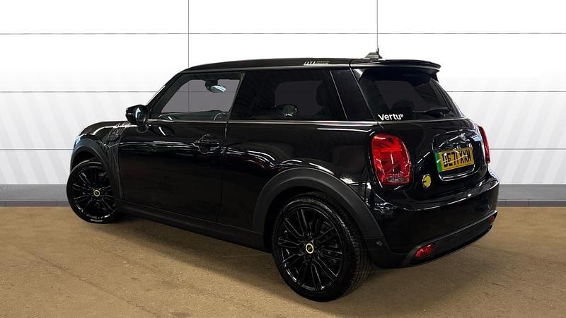 Used Mini Cooper S 135 kW (184 HP) 2021 Black Hatchback