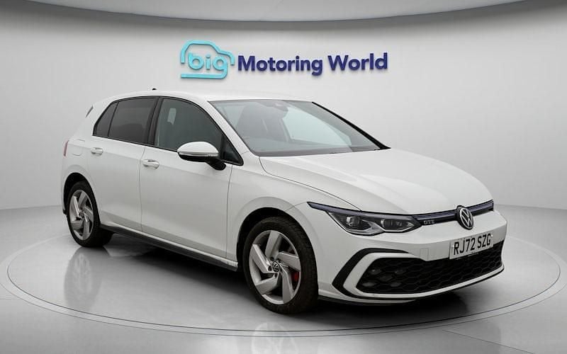 Used VW Golf VIII GTE 245 HP (180 kW) 2024 Hatchback