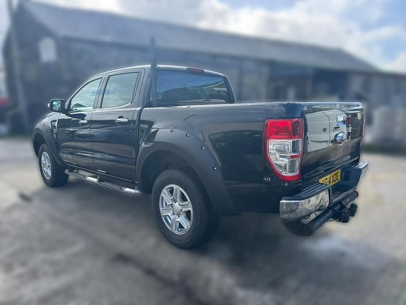 Used Ford Ranger Limited 150 HP (110 kW) 2014 Black Pickup