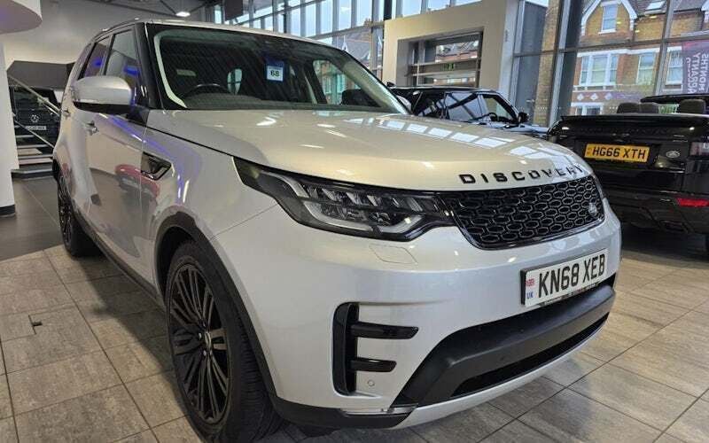 Used 2019 Land Rover Discovery 5 HSE Luxury SUV | £37,295 (Fair price) - Image 1/4