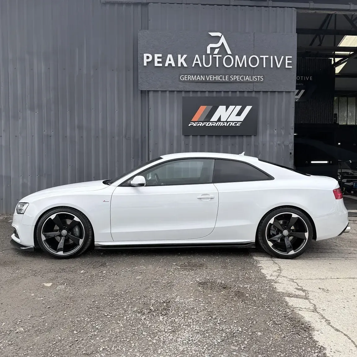 Used Audi A5 Black Edition 245 HP (180 kW) 2014 White Coupe