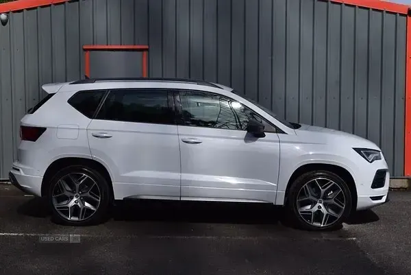 Used Seat Ateca FR Sport 150 HP (110 kW) 2023 White SUV