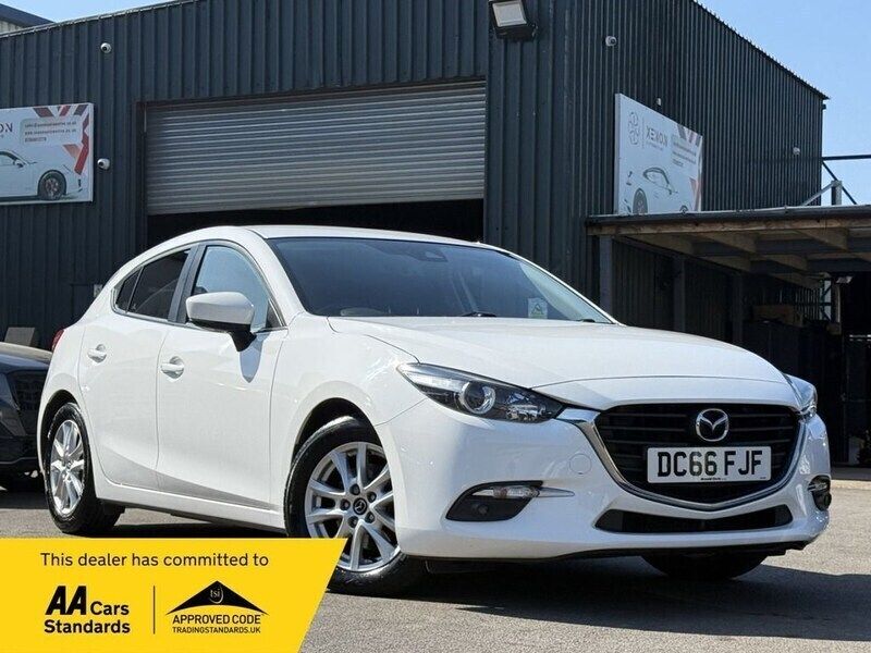 White Used 2016 Mazda 3 Hatchback | £7,990 (Fair price) - Image 1/4