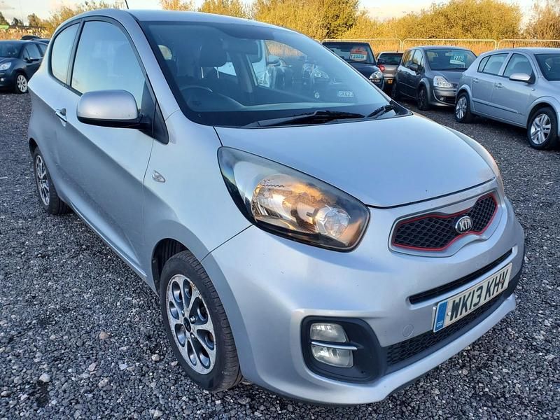 Silver Used 2013 Kia Picanto City Hatchback | £2,000 (A bit pricey) - Image 1/4