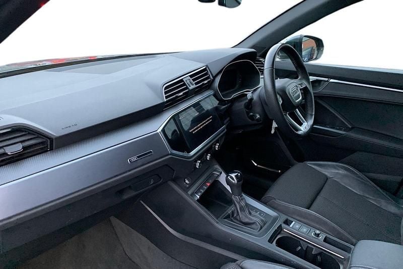 Used Audi Q3 Comfort 150 HP (110 kW) 2020 Grey SUV