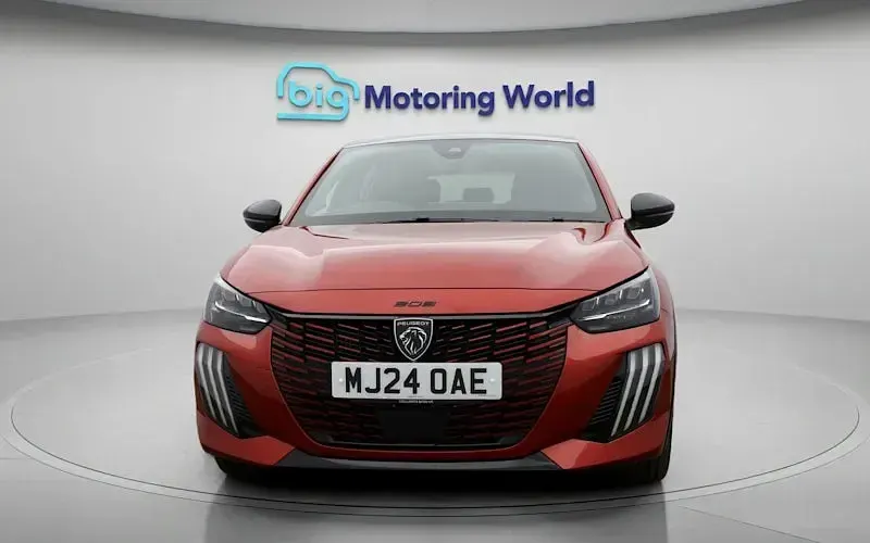 Gebraucht Peugeot 208 GT 102 PS (75 kW) 2024 Rot Kleinwagen