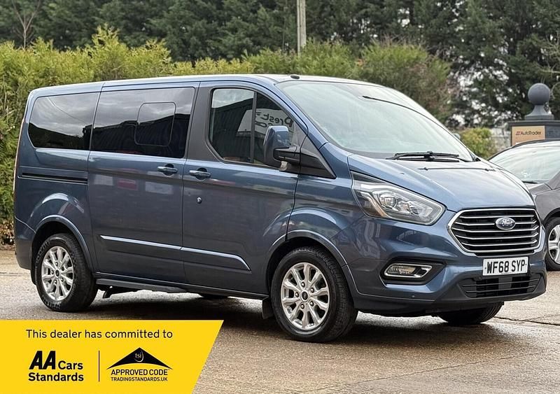 Used Ford Tourneo Custom Titanium 2018 Blue Van