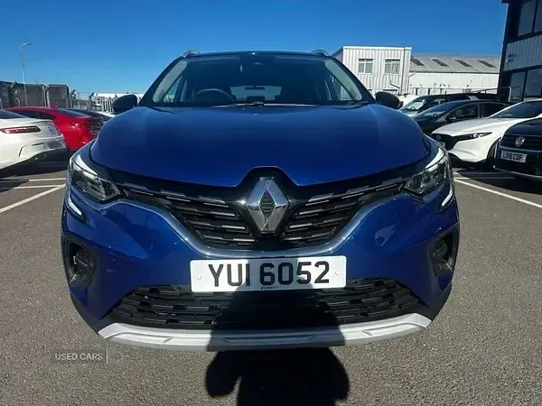 Used Renault Captur Techno 143 HP (105 kW) 2022 Blue/black SUV