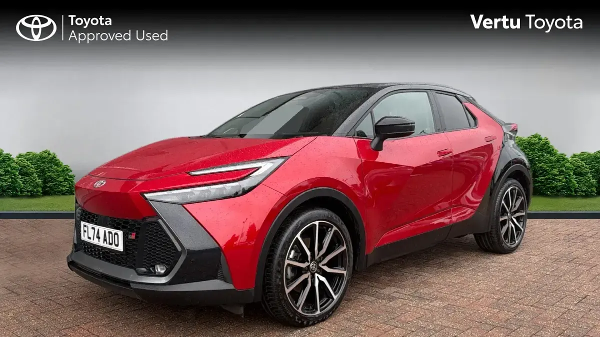 Used Toyota C-HR Sport 223 HP (164 kW) 2024 Scarlet flare bitone SUV