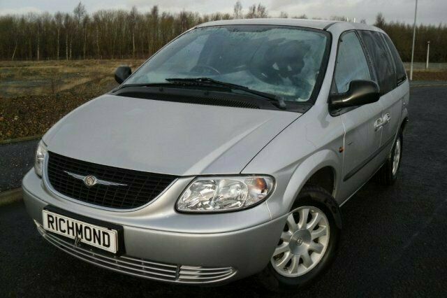 Used 2004 Chrysler Voyager MPV | £3,975 - Image 1/4