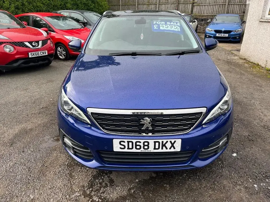 Used Peugeot 308 SW Allure 2018 Blue Estate
