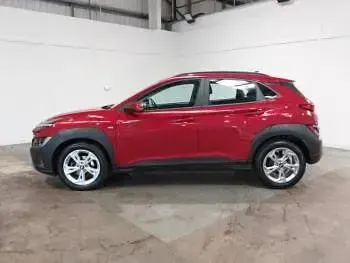 Used Hyundai Kona SE 120 HP (88 kW) 2023 Red SUV