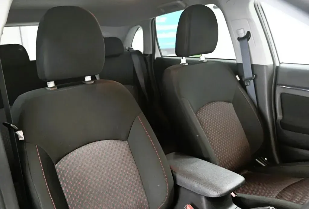 Usado Mitsubishi ASX 117 HP (86 kW) 2018 Branco SUV