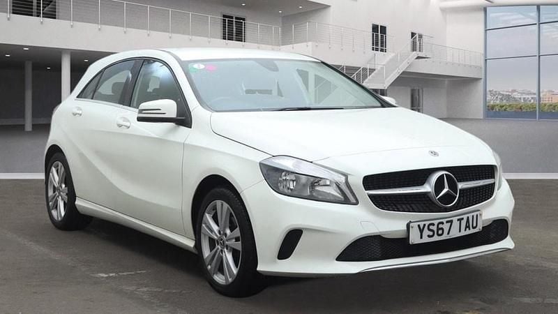 Used Mercedes A180 2018 Cirrus white Hatchback
