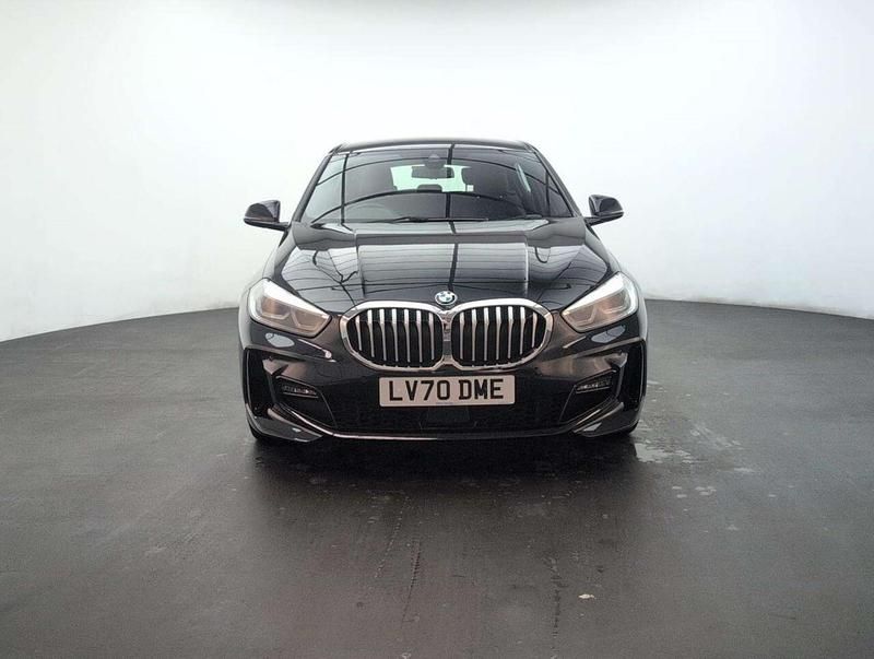 Used BMW 118 M Sport 140 HP (102 kW) 2020 Black Hatchback