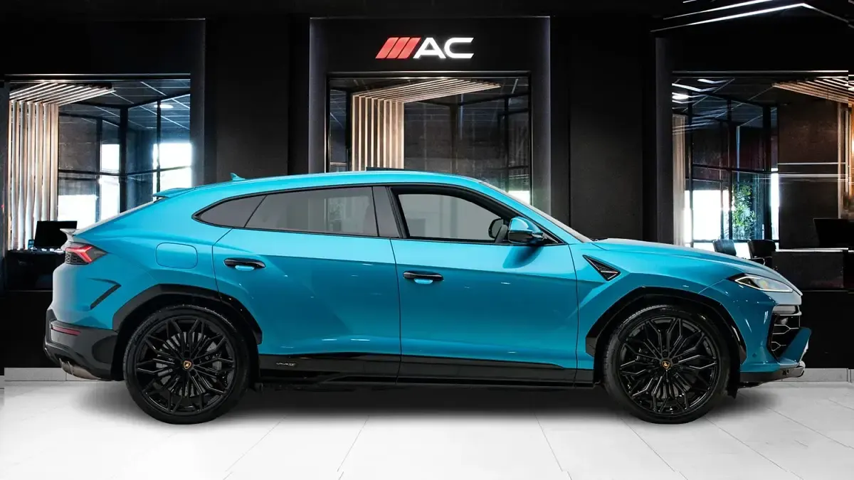 Used Lamborghini Urus 800 HP (588 kW) 2025 Blue SUV