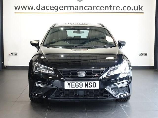 Used Seat Leon Black Edition 150 HP (110 kW) 2019 Black Estate