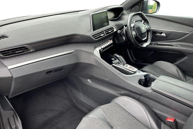Black Used 2018 Peugeot 3008 Premium SUV | £13,995 (Fair price) - Image 1/4
