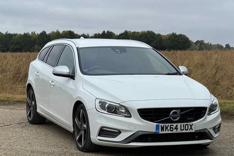 White Used 2014 Volvo V60 R-Design Estate | £5,195 (Fair price) - Image 1/1