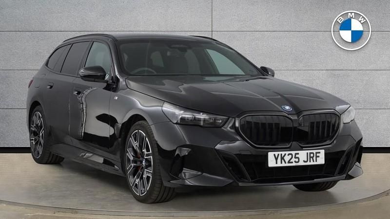 Used BMW 550e M Sport 482 HP (354 kW) 2025 Black Estate