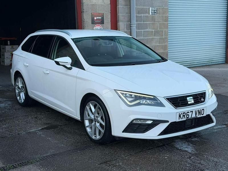 Used Seat Leon FR 148 HP (108 kW) 2017 White Estate