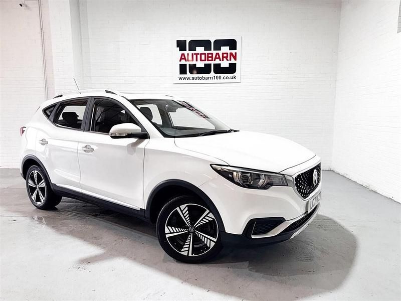 Used MG ZS Exclusive 105 kW (143 HP) 2021 White Hatchback