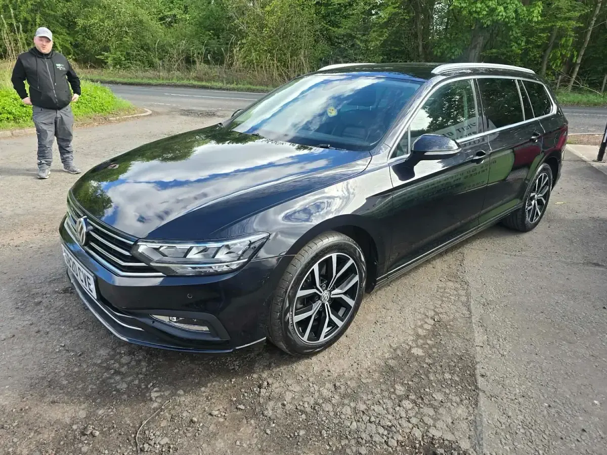 Used VW Passat SEL 2020 Black Estate