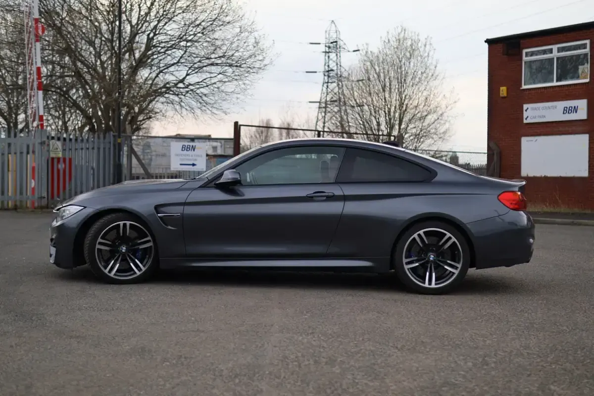 Usado BMW M4 Performance 2015 Gris Coupe