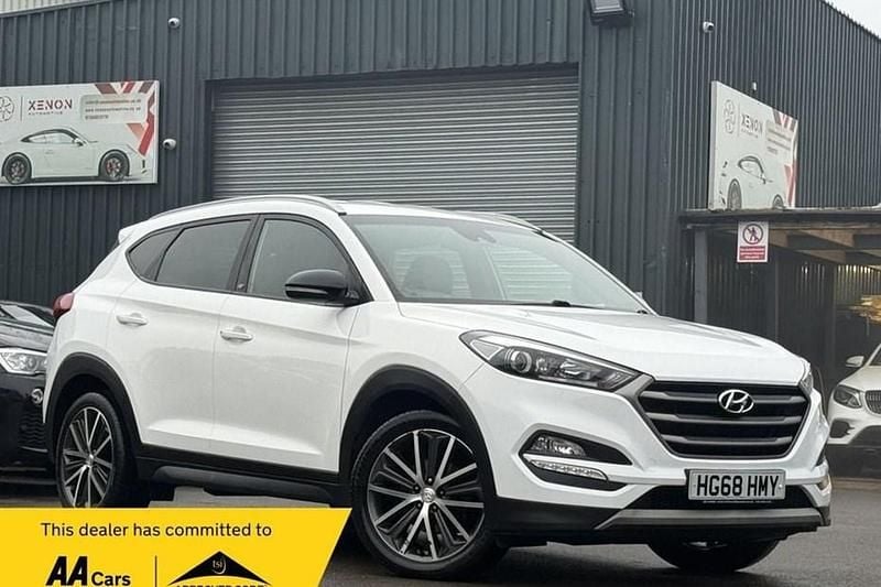 Used Hyundai Tucson GO! 177 HP (130 kW) 2018 White SUV