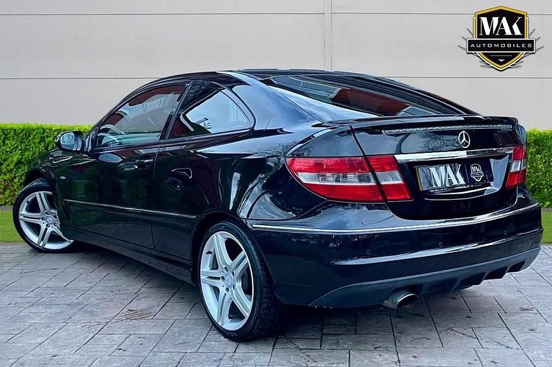 Used Mercedes CLC160 2011 Black Hatchback