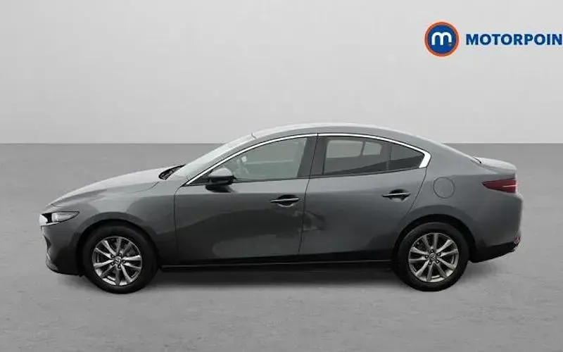 Begagnad Mazda 3 Inclusive 179 HK (131 kW) 2019 Sedan