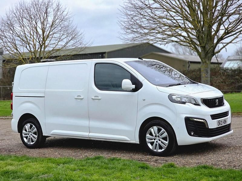 Used Peugeot Expert S 2021 White Van