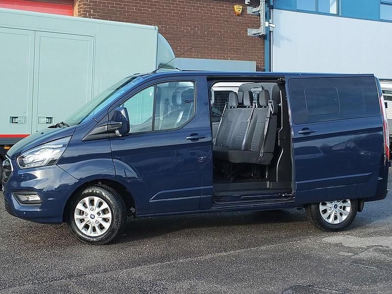 Used Ford Transit Custom Limited 130 HP (95 kW) 2019 Blue Van