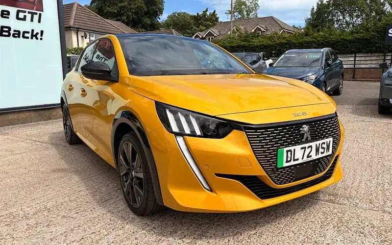 Used Peugeot e-208 GTi 100 kW (136 HP) 2023 Hatchback