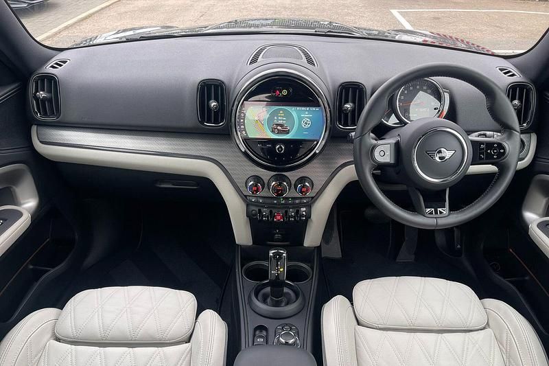 Used Mini Cooper Countryman Exclusive 134 HP (98 kW) 2022 Black SUV