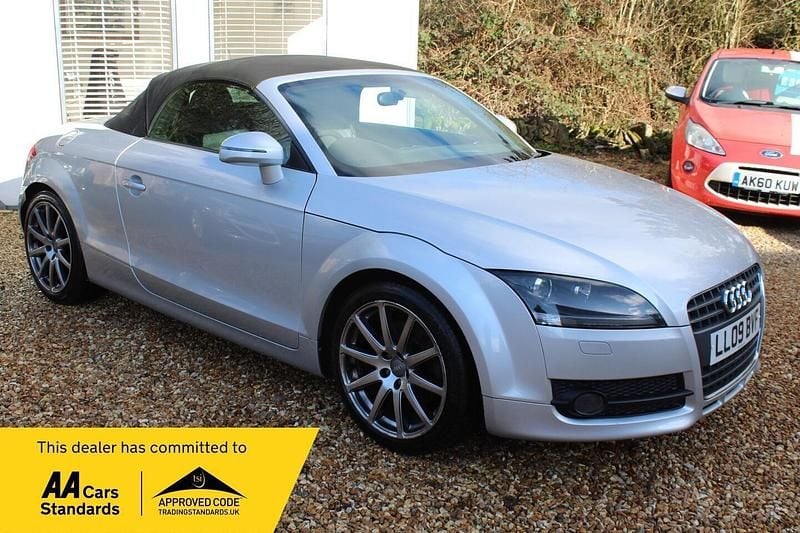Begagnad Audi TT Roadster Performance 200 HK (147 kW) 2009 Silver Cab