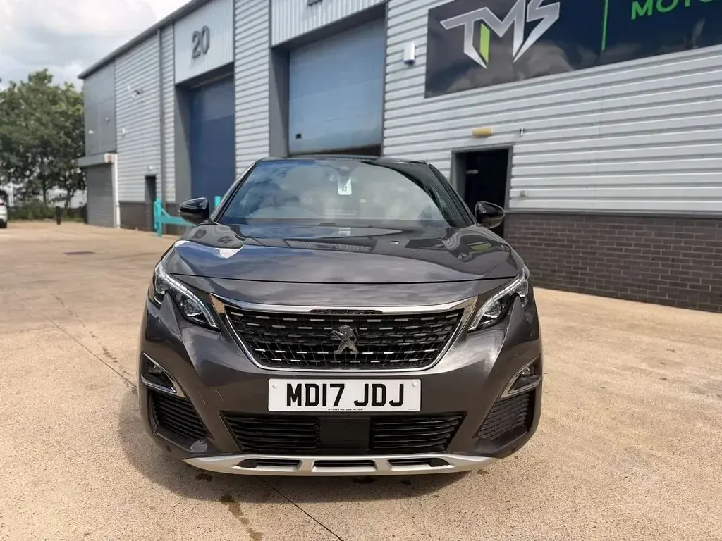 Used Peugeot 3008 GT-line 130 HP (95 kW) 2017 Grey SUV