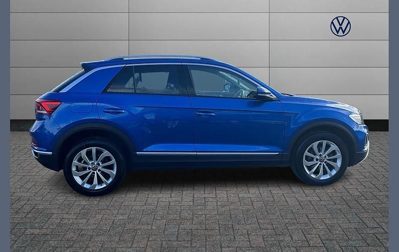 Used VW T-Roc Style 150 HP (110 kW) 2022 Blue SUV