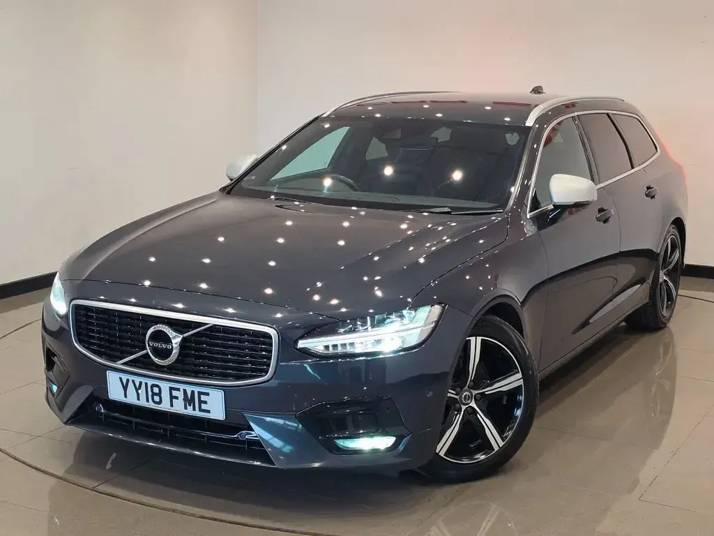 Used Volvo V90 R-Design 190 HP (139 kW) 2018 Grey Estate