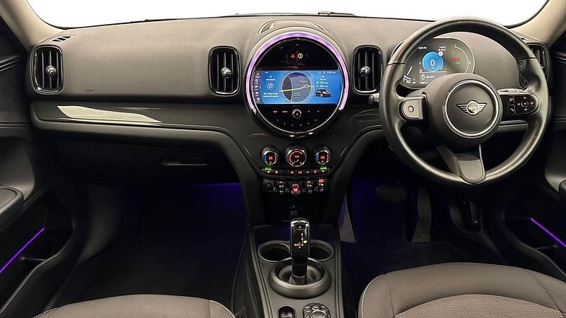 Used Mini Cooper Countryman Classic 134 HP (98 kW) 2023 Green SUV