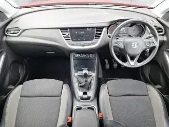 Used Vauxhall Grandland X Sport 130 HP (95 kW) 2019 Red SUV