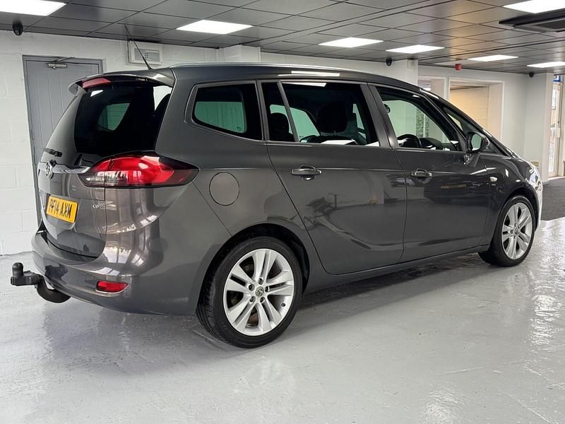 Used Vauxhall Zafira Tourer SRi 165 HP (121 kW) 2013 Grey MPV