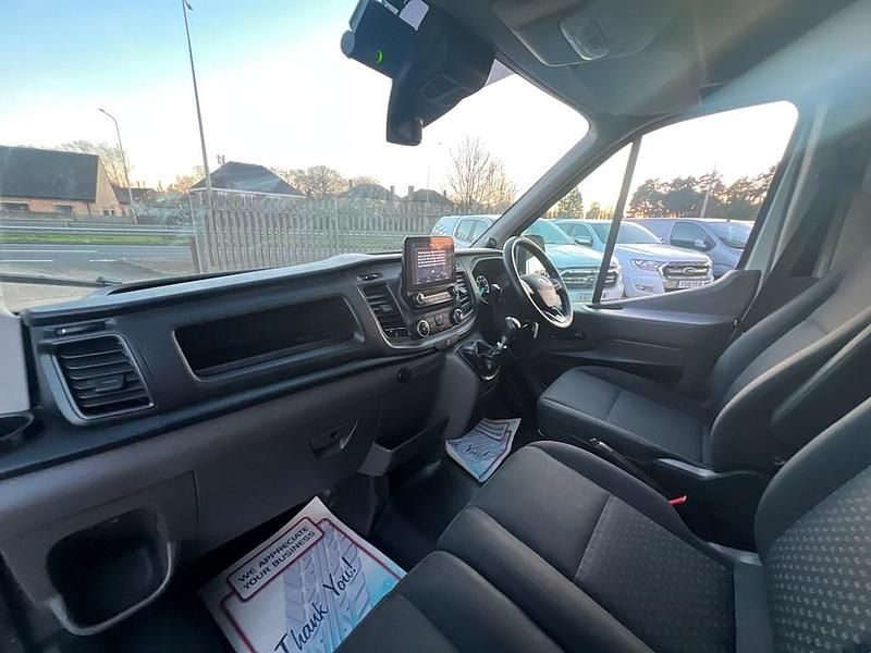 Used Ford Transit Trend 130 HP (95 kW) 2022 White Van