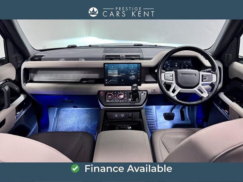 Used Land Rover Defender S 250 HP (183 kW) 2022 Black SUV