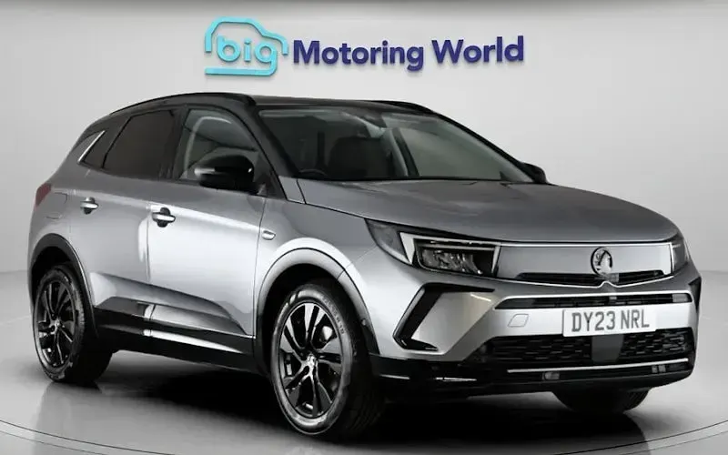Used Vauxhall Grandland X 131 HP (96 kW) 2023 SUV
